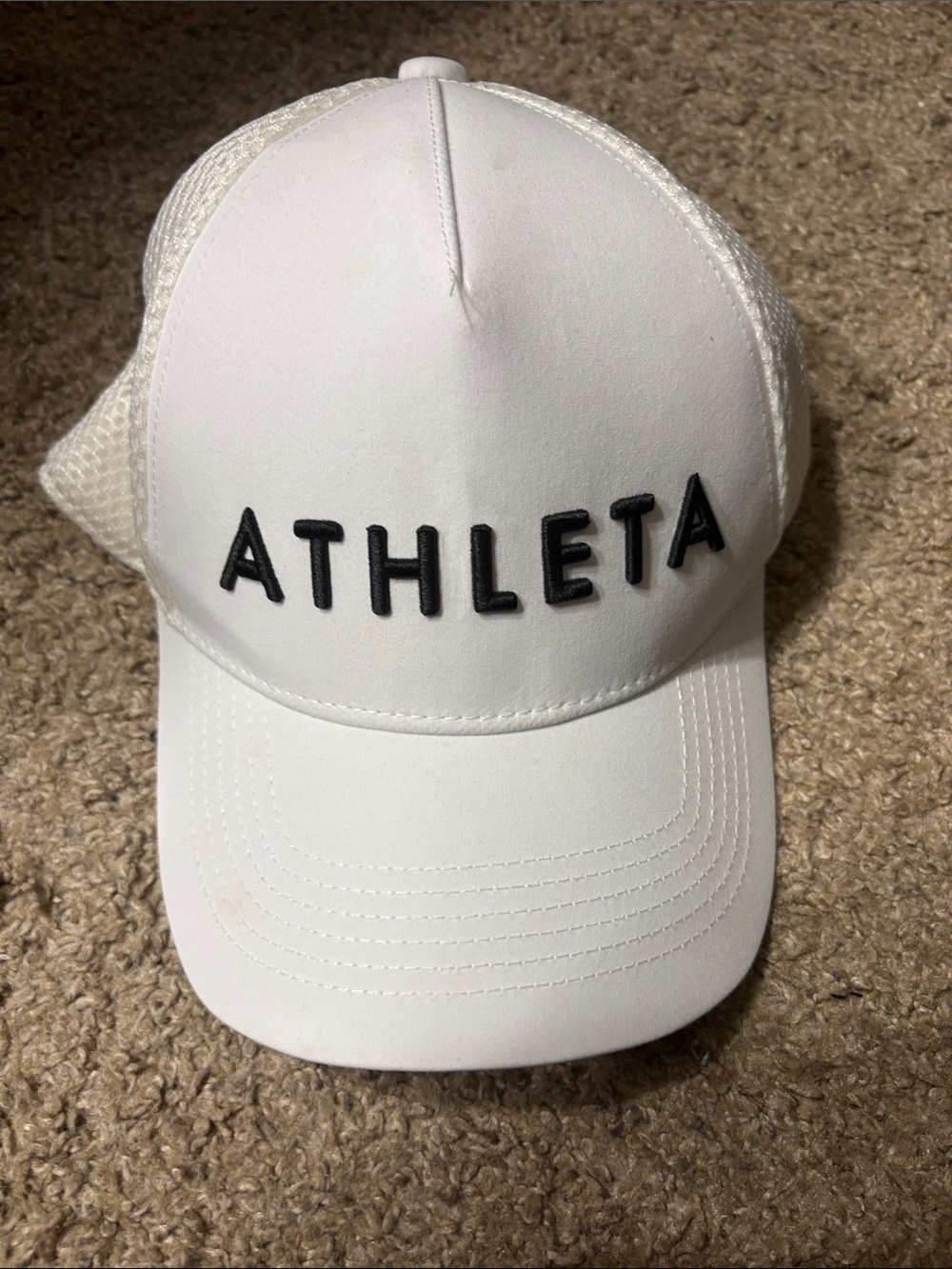 NWT Athleta Icon Trucker Hat in White